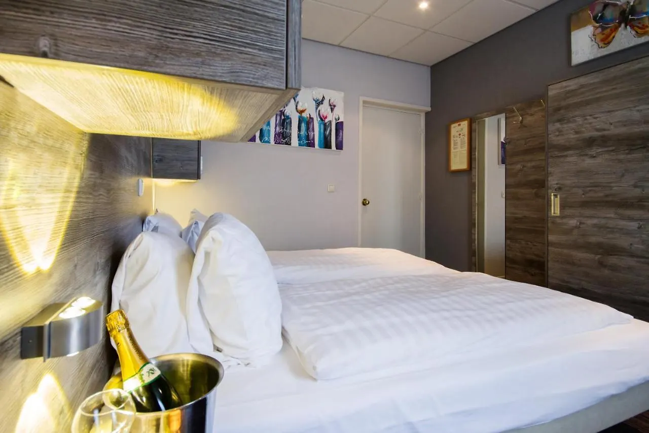 Grand Hotel Monopole Valkenburg aan de Geul 3*,  Nederland